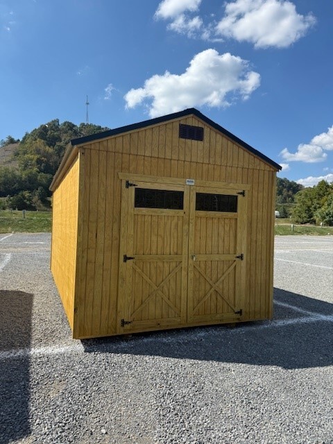 #52 Utility – 10X20